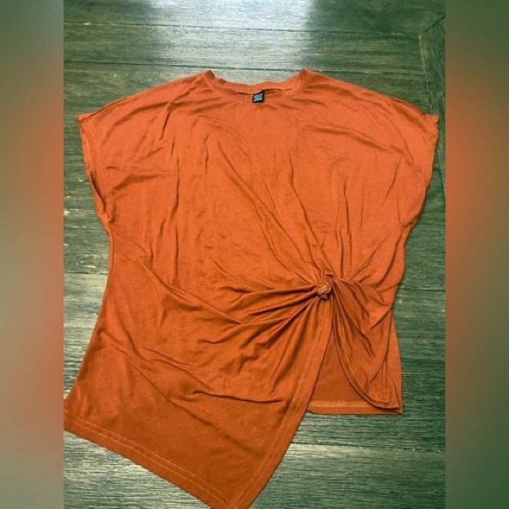 Knot-Detail Asymmetric Tunic Top in Rust